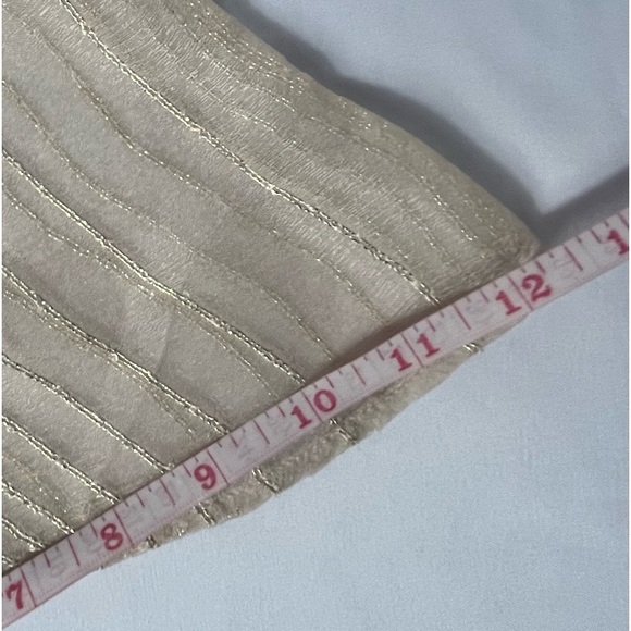 American Eagle Outfitters Off Shoulder | Bell Sleeve Blouse | Sz M - Picture 9 of 13